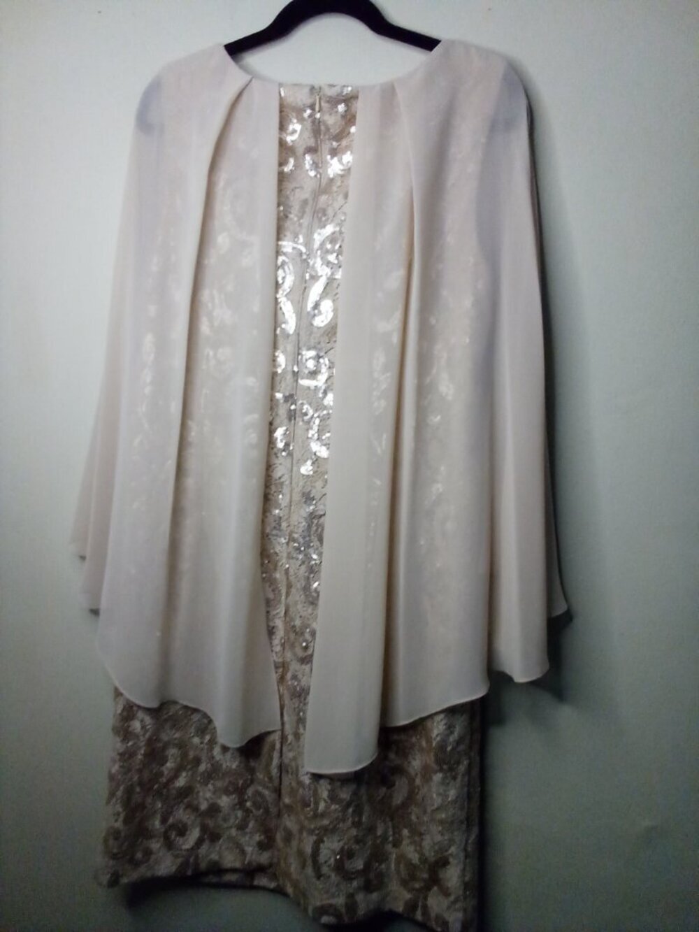 Alex Evenings Dress Women 16 Sleeveless Sheer Drape Sleeve Sequins Tan - Picture 12 of 15